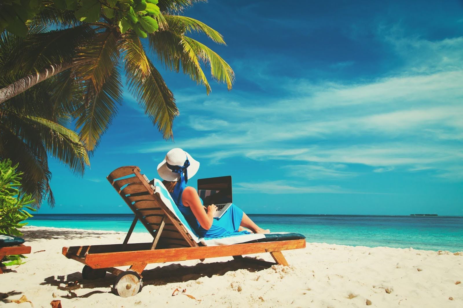 Mexican Caribbean Tempts Nomads:Free High-Speed Internet